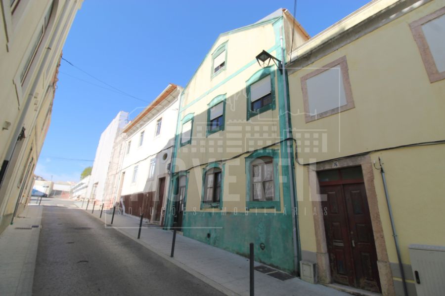 Imoverfil - EDIFíCIO MULTIFAMILIAR na FIGUEIRA DA FOZ