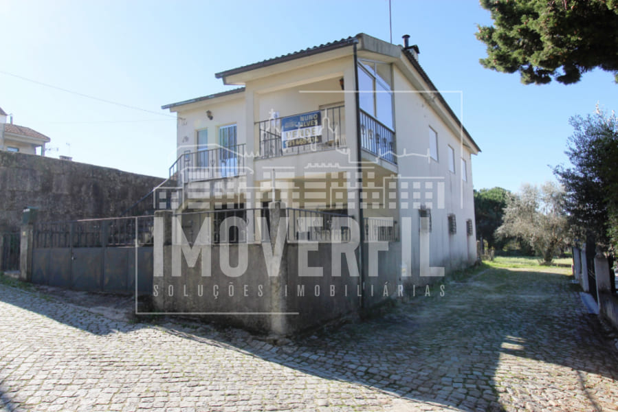 Imoverfil - MORADIA 10 KM SERRA DA ESTRELA