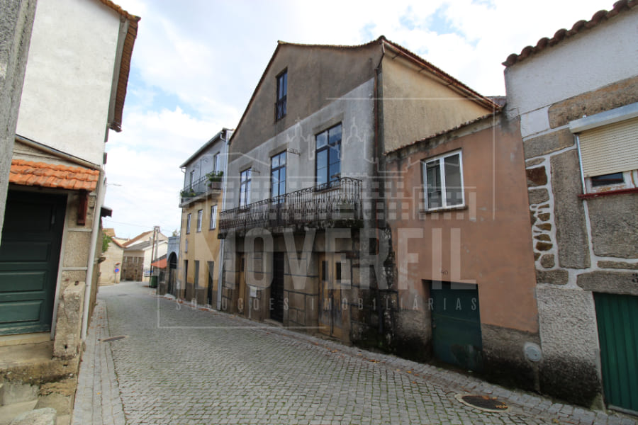 Imoverfil - MORADIA PRÓXIMA SERRA DA ESTRELA
